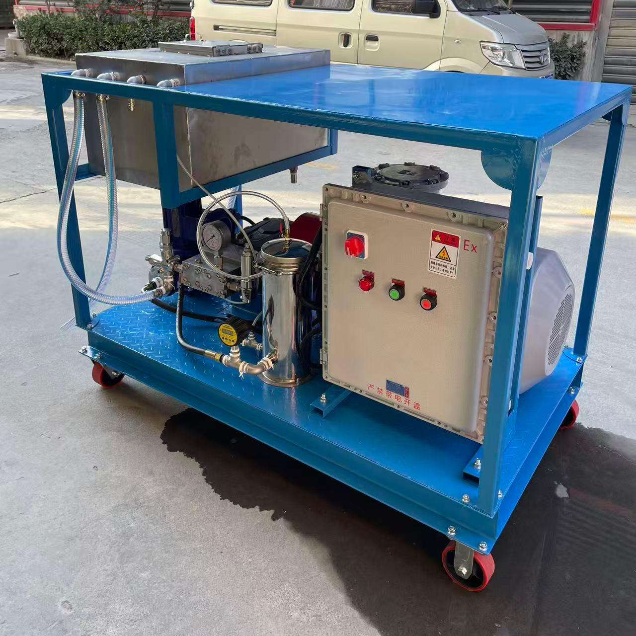 移动式轮式电动高压清洗机 100Mpa 20lpm 高流量水射流设备,用于现场重型清洁-2
